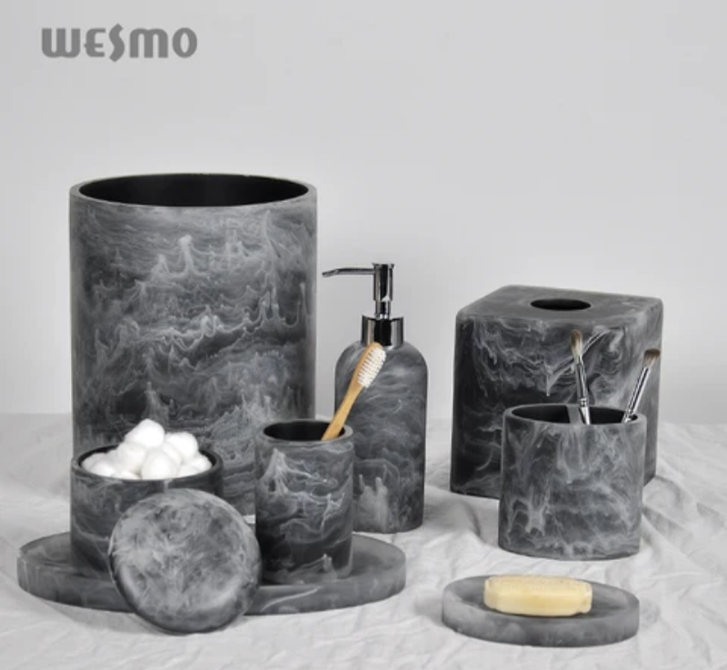 Decorative bathroom accessories - delicate ceramic full bathroom set