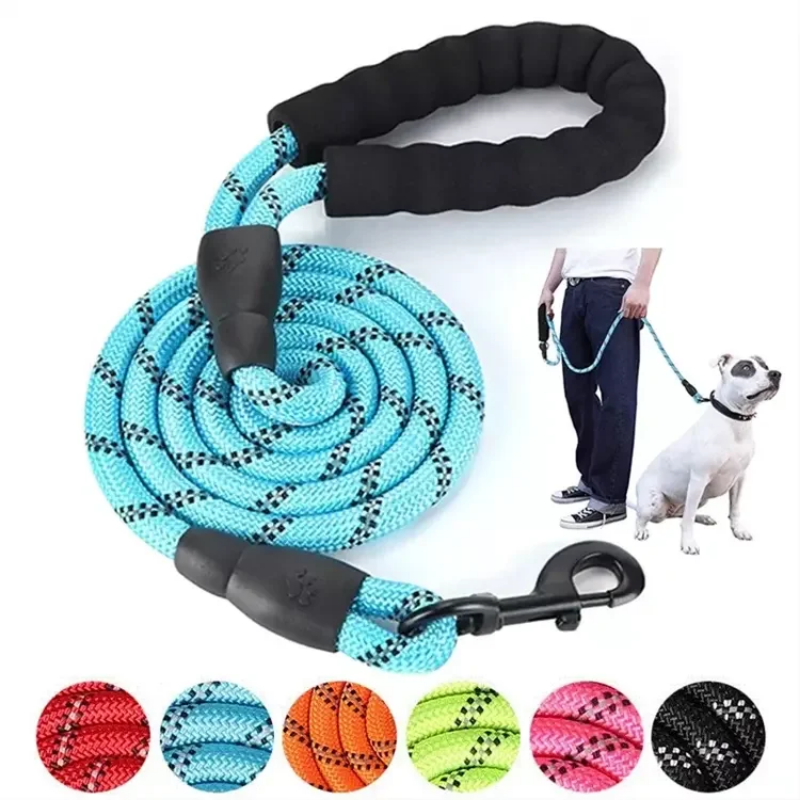 Heavy duty 5m nylon leash with thickened foam handle and 360° swivel carabineer clip